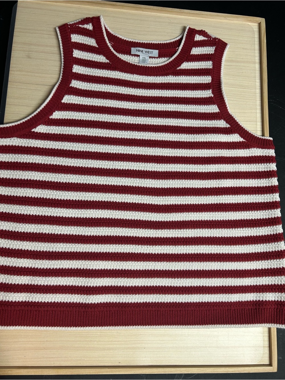 Nine West Jeans XXL Red & White Striped Sleeveless Knit Sweater Top